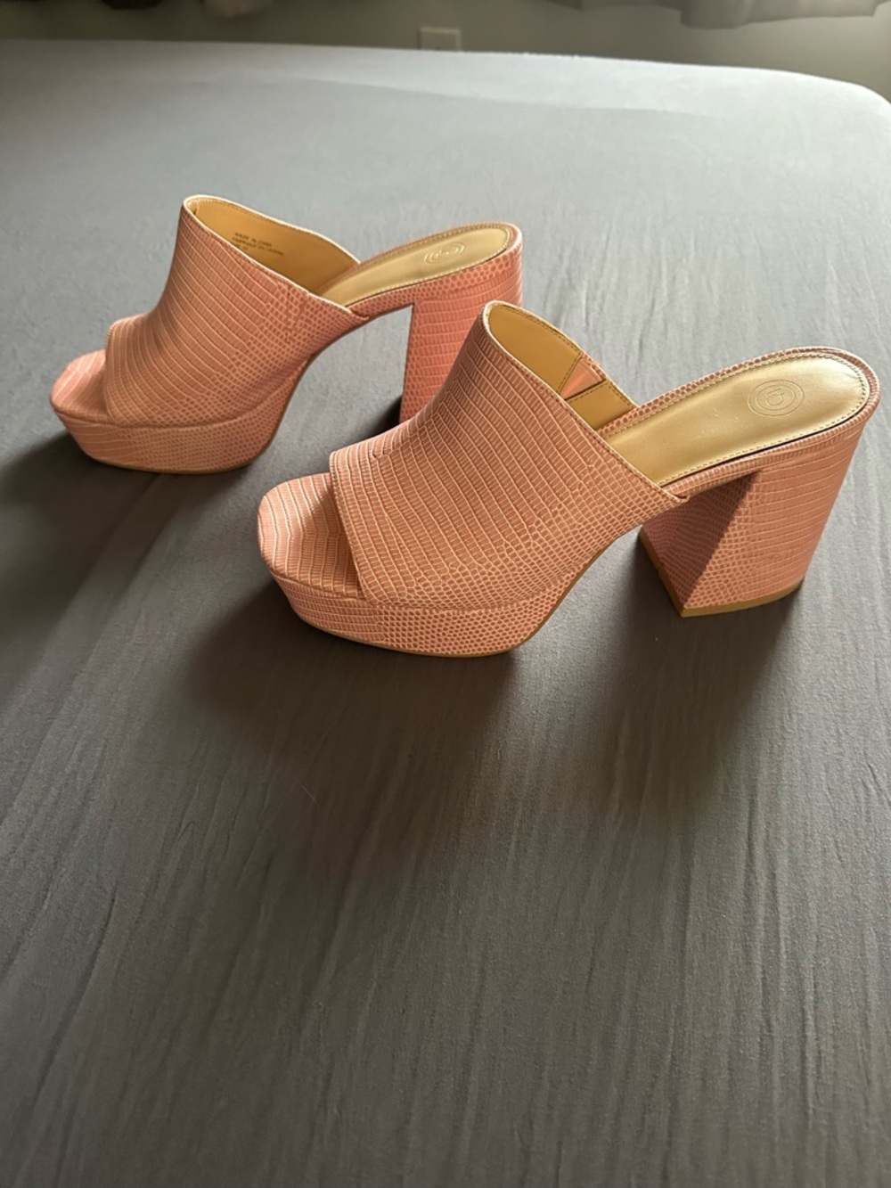 Urban Outfitters Blush Pink Croc-Textured Platform Mules